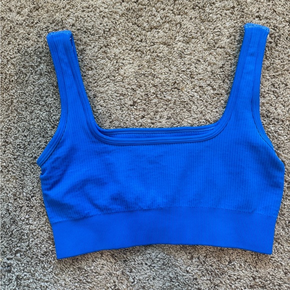 Blue top - Picture 2 of 3